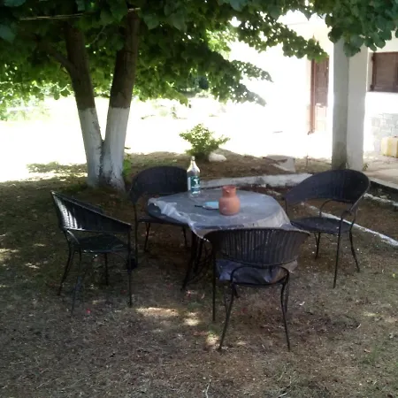 Alexander's Maisonette Lodge Vasiliká